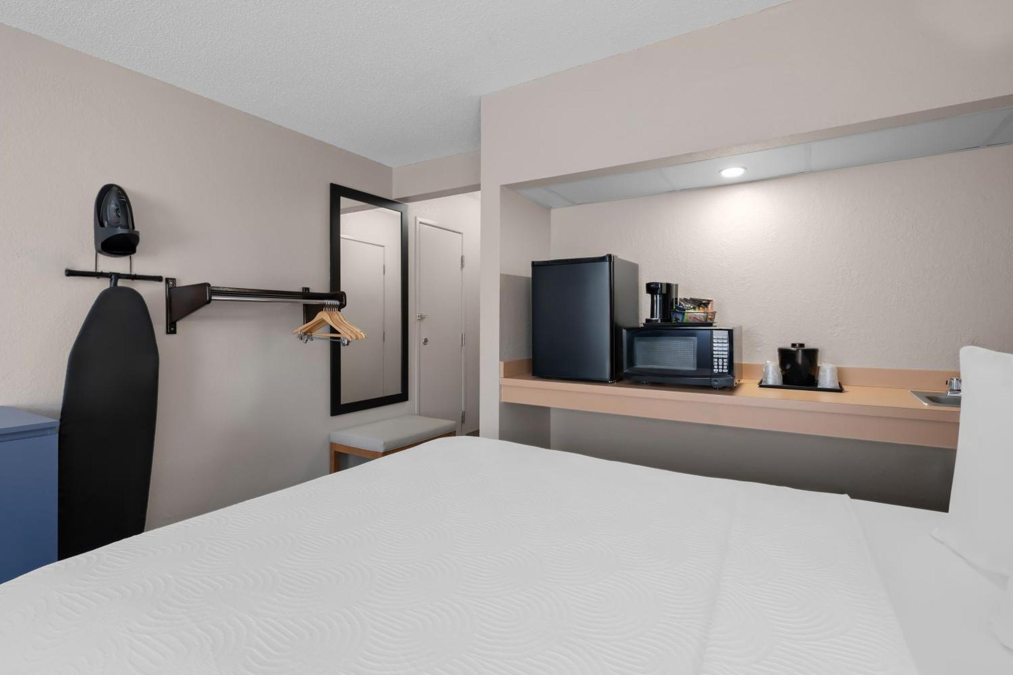 Country Inn & Suites By Radisson, Coon Rapids, Mn Ngoại thất bức ảnh