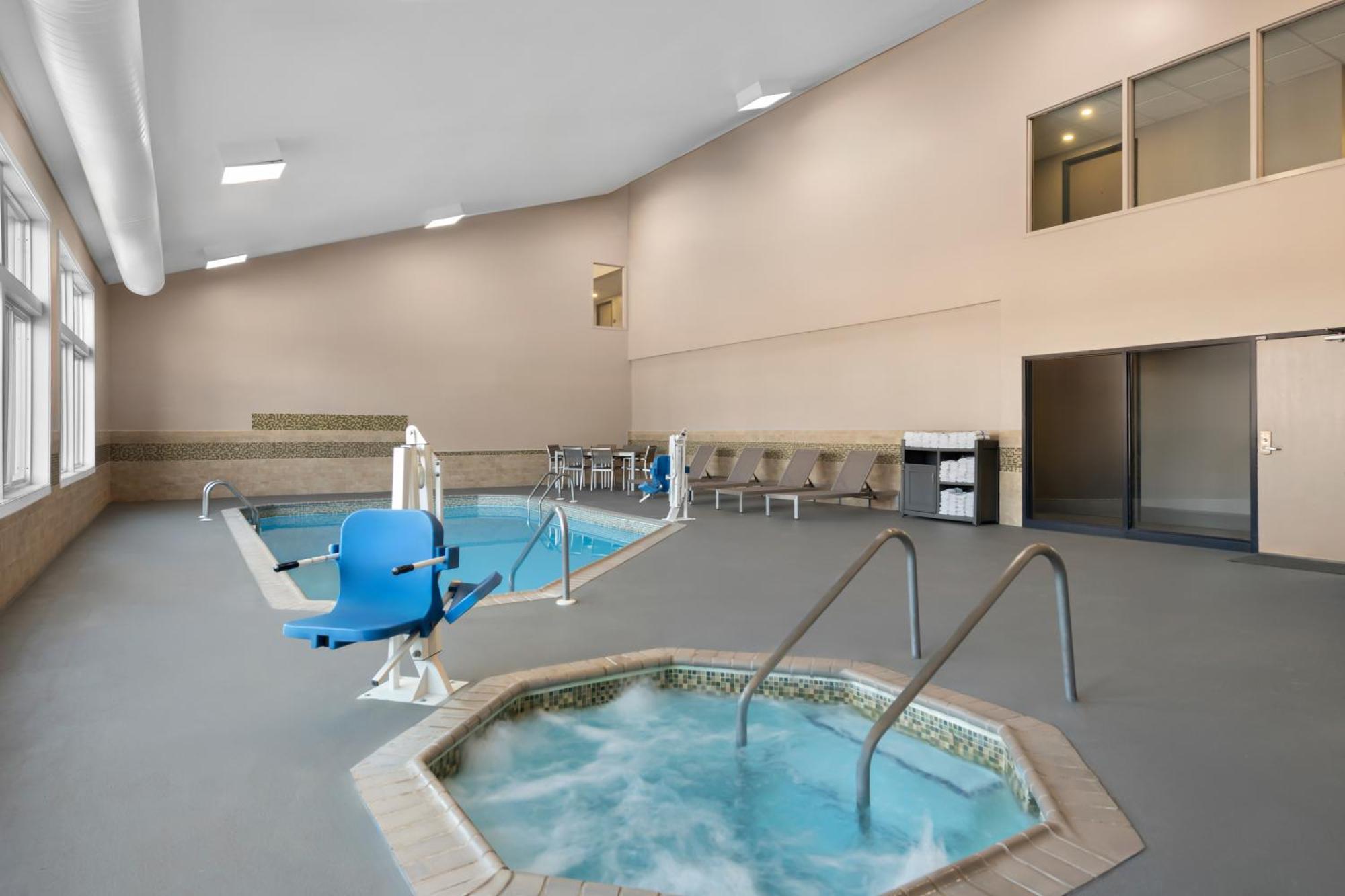 Country Inn & Suites By Radisson, Coon Rapids, Mn Ngoại thất bức ảnh